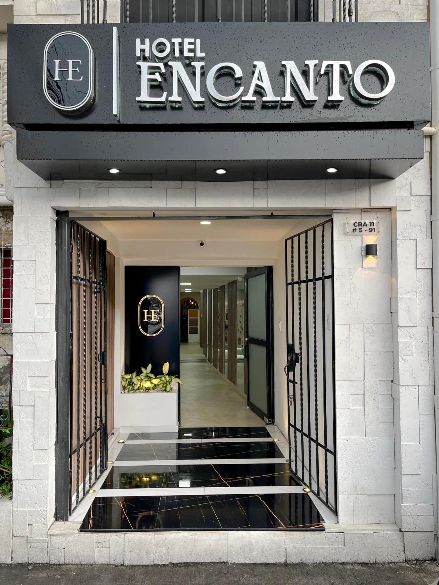 Encanto Hotel