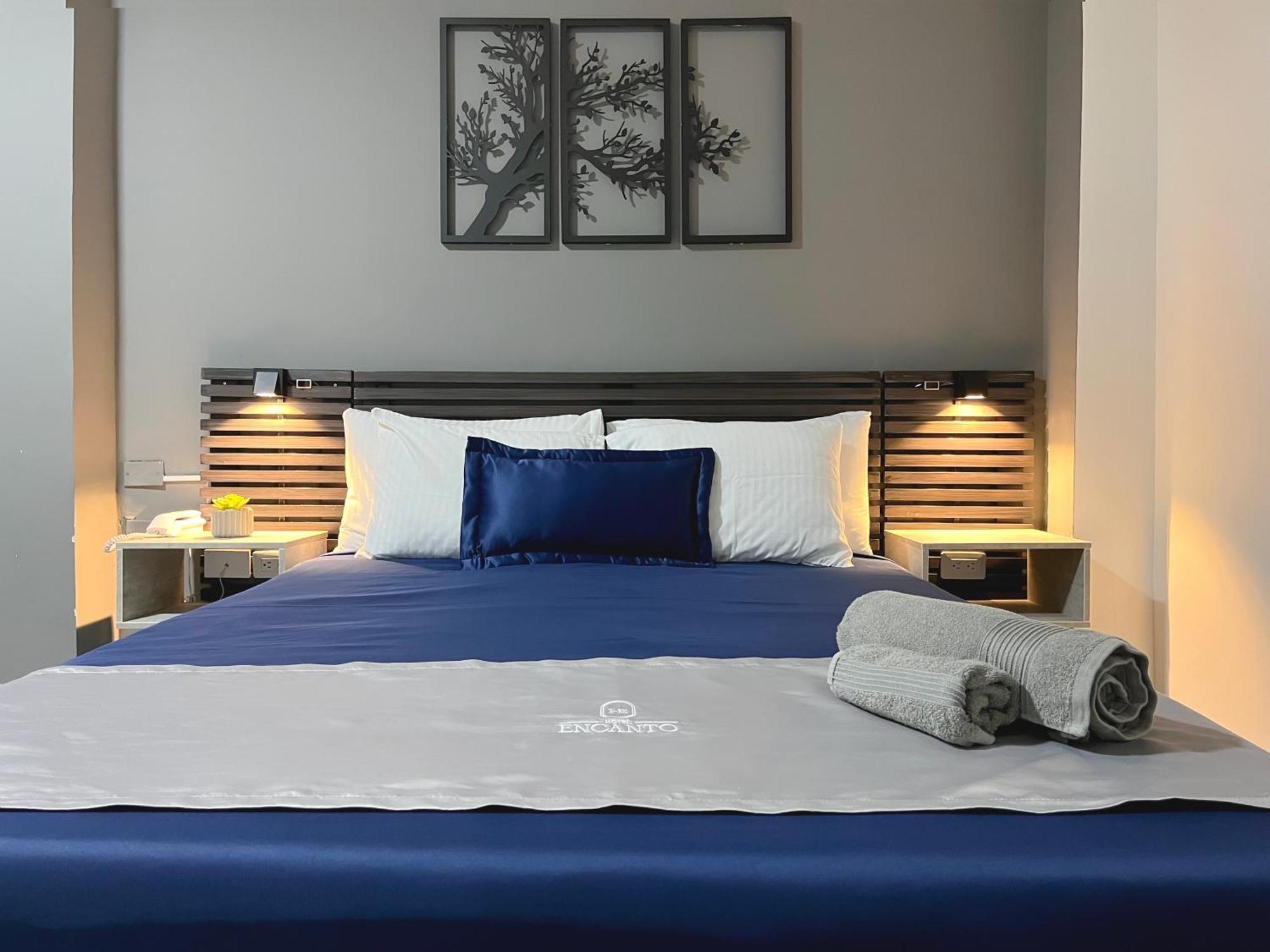 Encanto Hotel